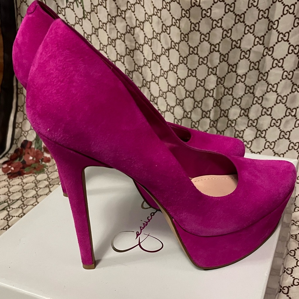 Jessica Simpson Platform Pumps